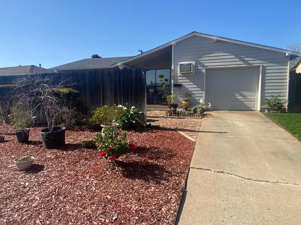 2720 Aramon Dr, Rancho Cordova, CA 95670