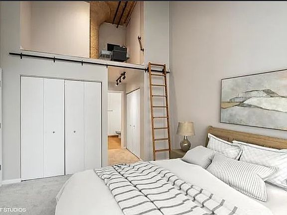 5th image of 758 N Larrabee St APT 520