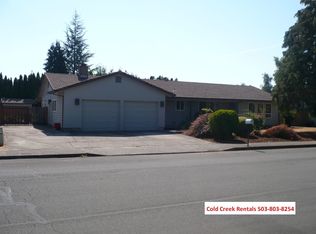 906 NE Hood St, Hillsboro, OR