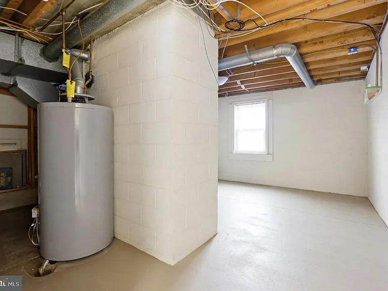 7715 Crossover Dr — Photo 73