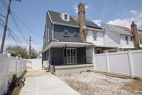 Sold by Bergen Basin Real Estate | media 16