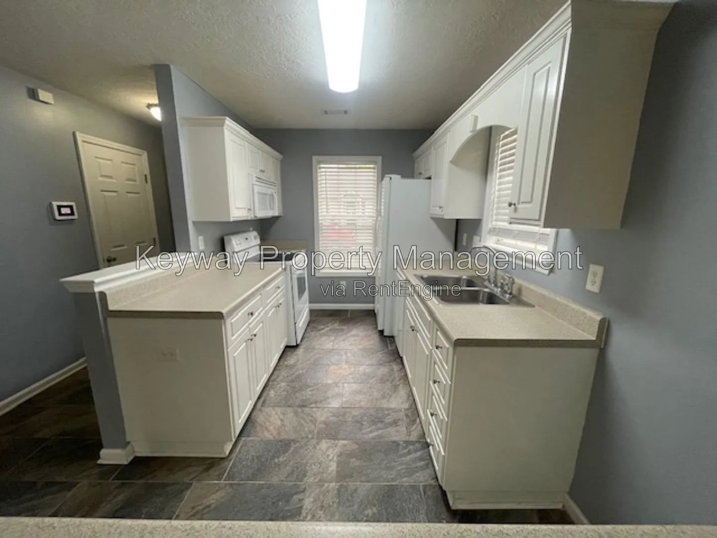 2 bed, 2.0 bath, 1092 sqft, $1,280 — Photo 4