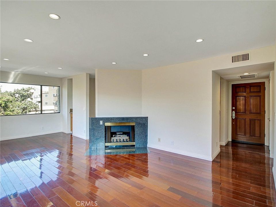 1st image of 1134 Campbell St APT 307