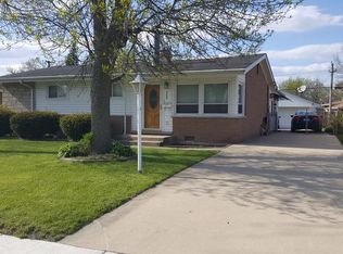 308 E La Porte Dr, Addison, IL 60101