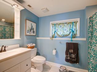 501 Lincoln Ave, Downers Grove, IL 60515