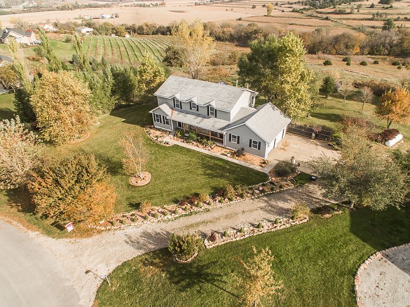 1st image of 25406 Coral Ln