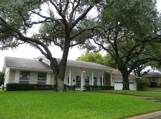 817 Bedford Ct W, Hurst, TX 76053