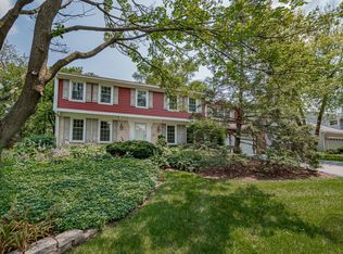 6S143 Canterbury Ct, Naperville, IL 60540