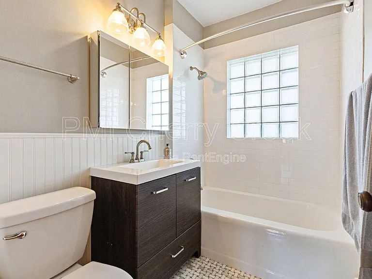 4360 Winona Ct — Photo 10