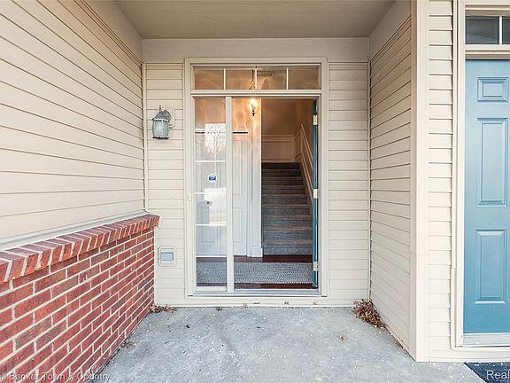 4th image of 4324 Hampton Ridge Blvd