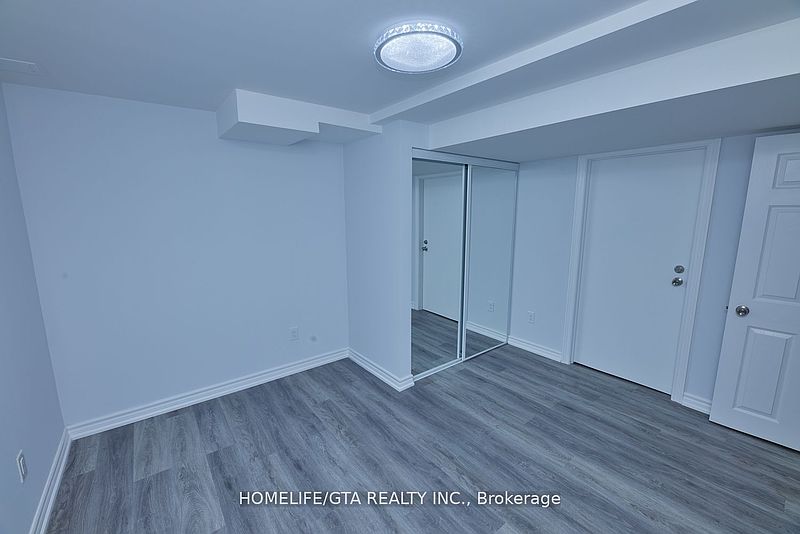Ajax House for rent - 2 Bedrooms — photo 17