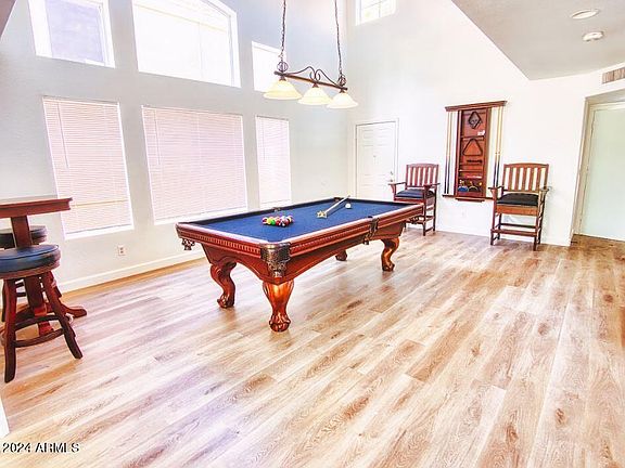 5th image of 250 W JUNIPER Avenue #9