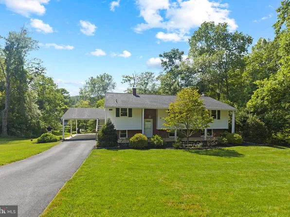 2719 Park Heights Dr, Baldwin, MD 21013