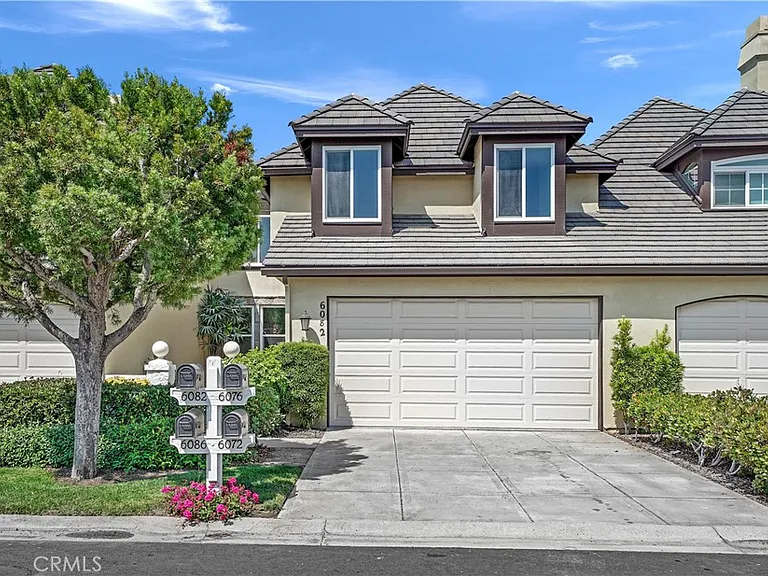 6082 Eaglecrest Dr — Photo 2