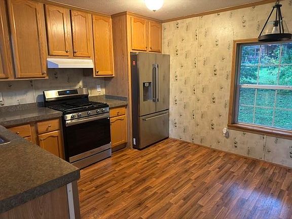 2nd image of 2200 Chapel Road