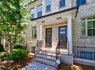 4237 Deming Cir, Sandy Springs, GA 30342