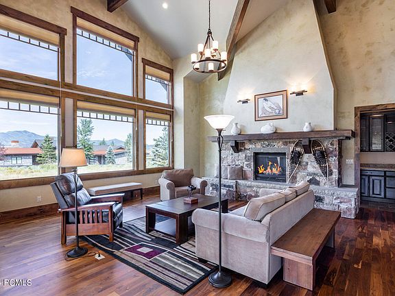 3rd image of 2344 Saddlehorn Dr