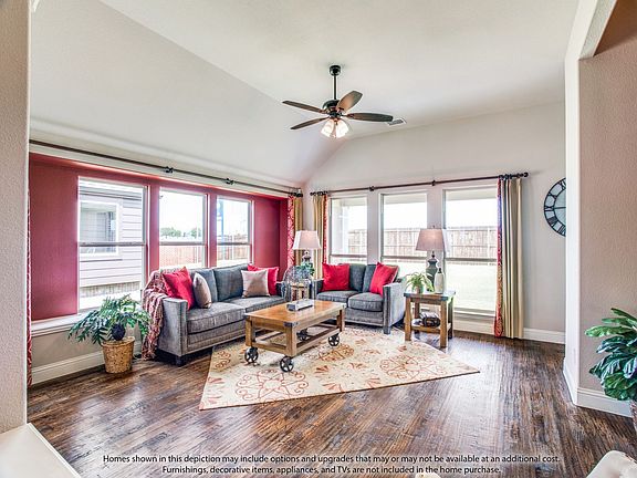 West Crossing Dogwood III Model Family Room