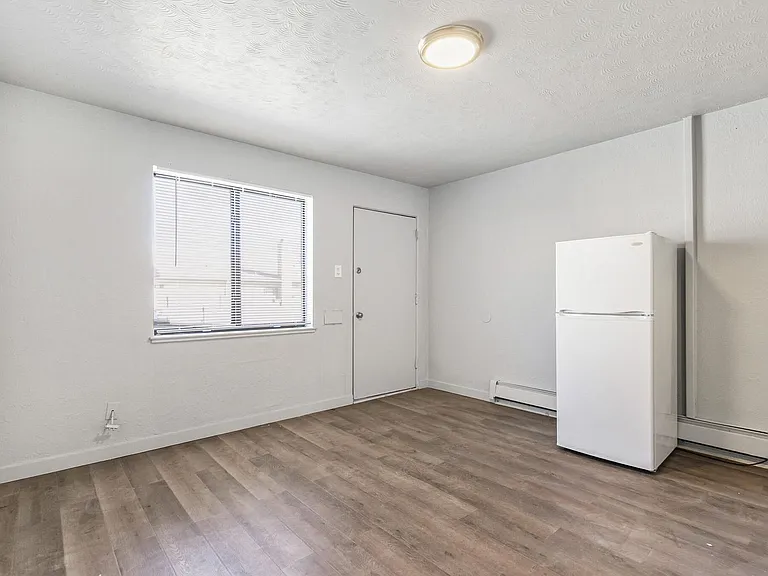 1467 Joliet St #4 — Photo 6