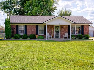 181 Bally Castle Ct, Louisville, KY 40229