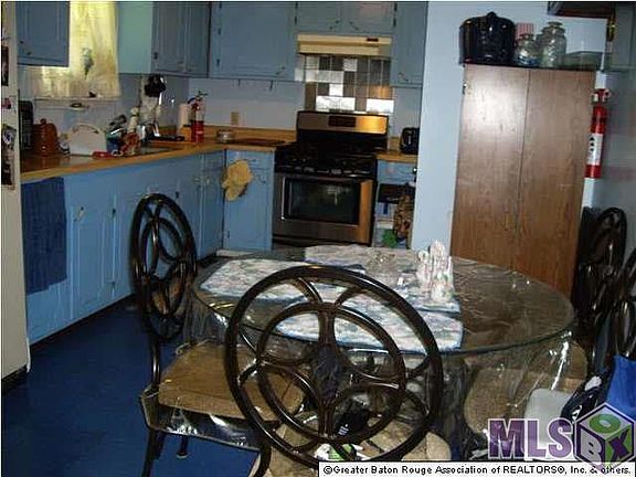 4th image of 609 Carver Dr