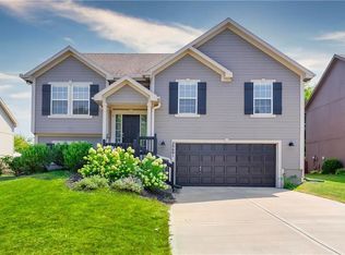 20601 W 124th Ter, Olathe, KS 66061