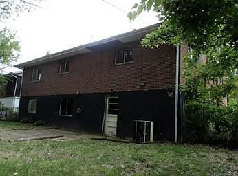 2nd image of 8415 Hawkesbury Dr