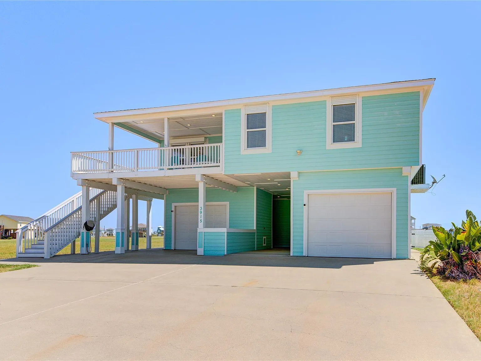 4 bed, 2.5 bath, 1632 sqft, $4,500 — Photo 3