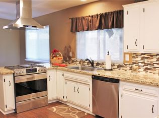 18547 Cocqui Rd, Apple Valley, CA 92307