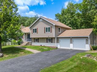 55 Saratoga Rd, Newburgh, NY 12550