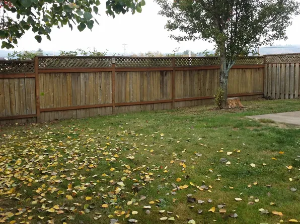 2391 - 2395 Haun, 2391-2395 NW Haun Dr #2391, McMinnville, OR 97128