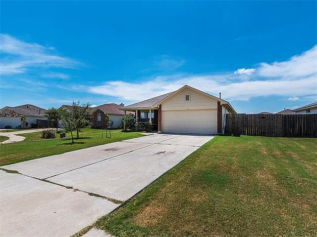 1st image of 105 Lightfoot Ct