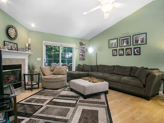 5th image of 15301 Meadows Dr
