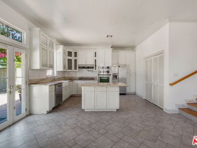 6019 S Harcourt Ave, Los Angeles, CA, 90043
