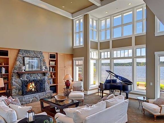 4th image of 425 E Lake Sammamish Shore Ln NE