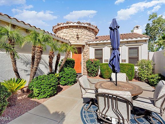 2nd image of 22707 N PICO Drive