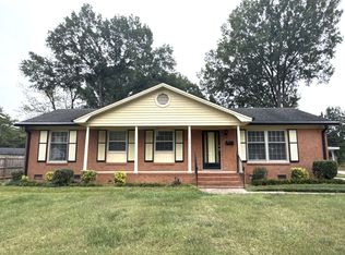 1024 Mount Kisco Dr, Charlotte, NC 28213
