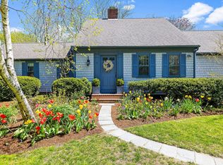 8 Brady Dr, East Falmouth, MA 02536