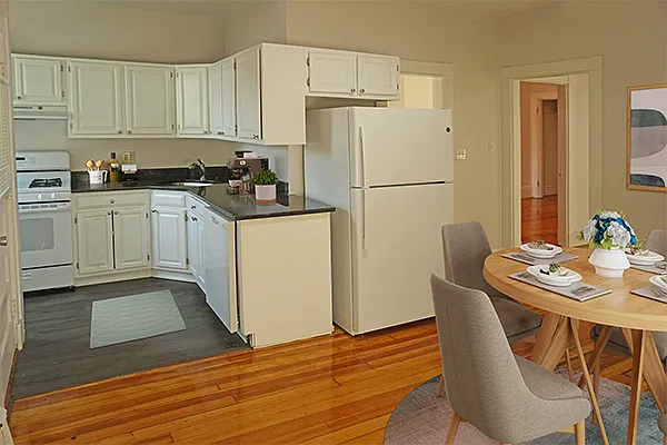 339-341 Beacon St #1 — Photo 1