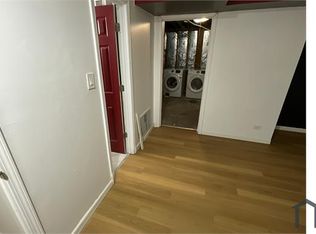 328 E 134th St, Chicago, IL 60827