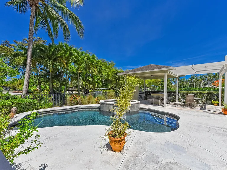 2040 Appaloosa Trl — Photo 29