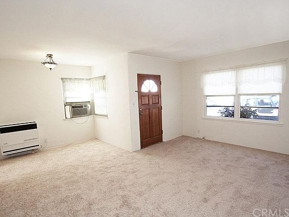 3rd image of 734 E Cedar Ave