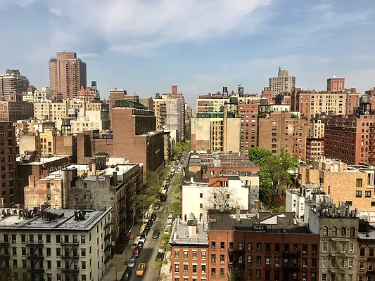 Rented by NY Living Solutions | media 34