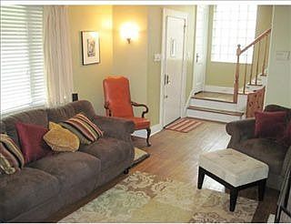 3rd image of 5506 Wellesley Ave