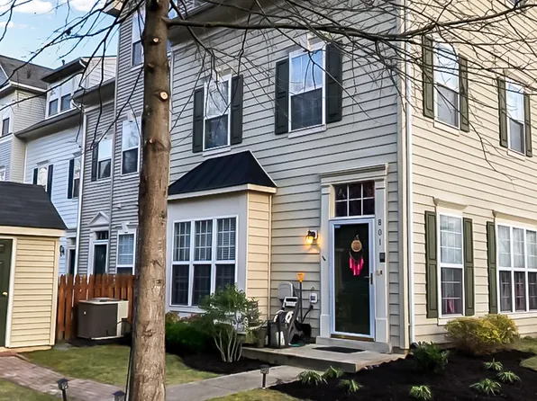 801 Oyster Ct, Odenton, MD 21113