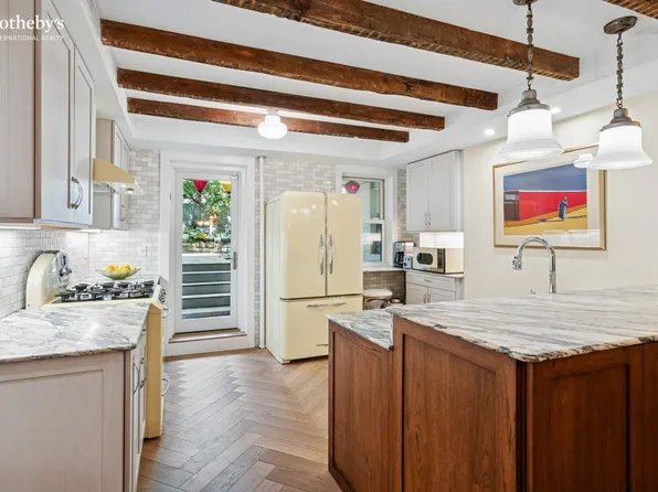 361 Dean Street image 6 of 17