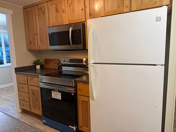 3rd image of 355 Colver Rd Unit 48