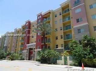 6001 SW 70th St APT 250, South Miami, FL 33143