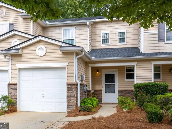 517 Rendezvous Rd, Acworth, GA 30102