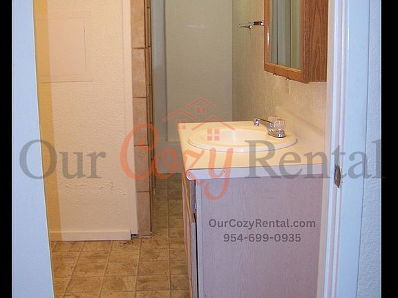 2nd image of 410 E Bonneville St APT 7